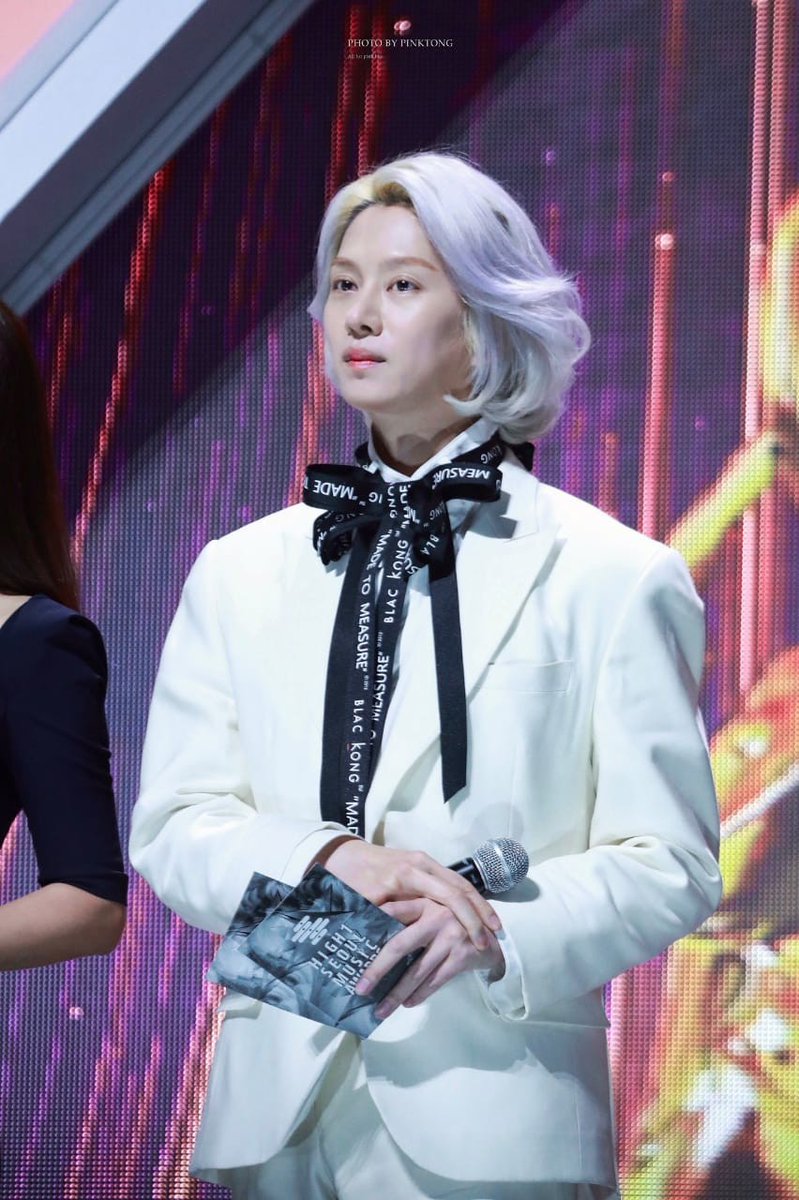 AnitaJauOlo's tweet photo. Divino MI Heechul, las mejores bendiciones en tu vida personal y artística

P. D. Amo este look😍😍
#WeLoveYouHeechul
#heechul @SJofficial https://t.co/Zid4MrRFek