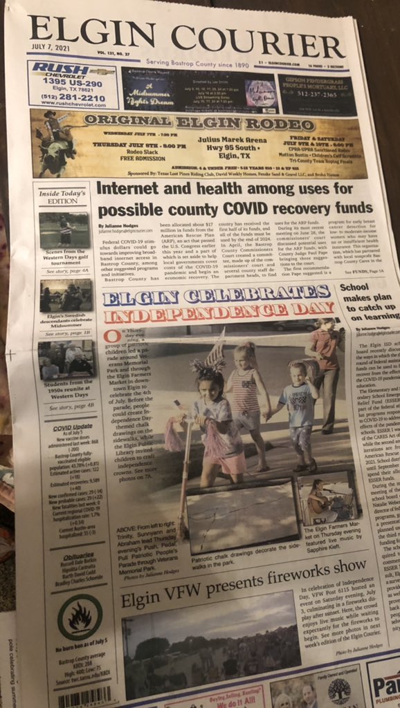 CharlyRowe4's tweet photo. My babies made the FRONT PAGE and page 7 of the #ElginCourier! Gonna have to buy 20 copies now @rowe_coach! Seriously though, BIG THANK YOU to @MakeElginYours for the sweet pictures and documented memories! 💜
#SonnyAnnSunshine #AbeTheHambino #ElginTX #FamousInASmallTown #OTOTOF https://t.co/3621T6YYv6