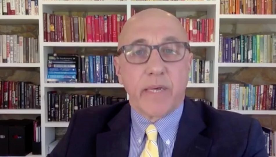 UN SpecialRapporteur on #HumanRights in #Myanmar: 
“Future generations may look back...&amp;ask: Did the people &amp; nations of the world do all that they reasonably could to help the people of Myanmar...? the honest answer to that question, at this point, is no.’hrcmeetings.ohchr.org/HRCSessions/HR…
