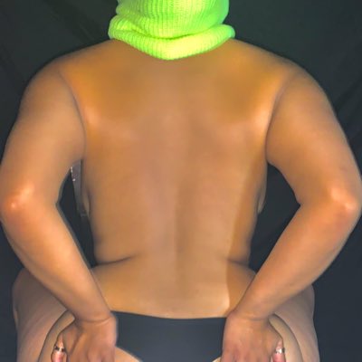 #NewProfilePic https://t.co/7u3yffU3V3<a href="/tag/newprofilepic"class="tags">#NewProfilePic</a>