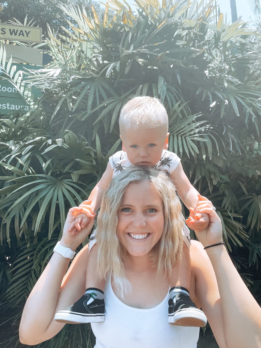 lexi753's tweet photo. Zoo with my boy💙 https://t.co/36HWP9pRnq