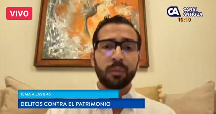 CanalAntigua's tweet photo. "Este primer estudio abarca de enero de 2019 a mayo de 2021. Relacionamos datos del proceso penal por delitos contra el patrimonio, y correlacionamos la cantidad de denuncias, las que se desestiman, las acusaciones del MP y las sentencias o salidas alternas", dice José Orellana https://t.co/4OdcMWQxZR