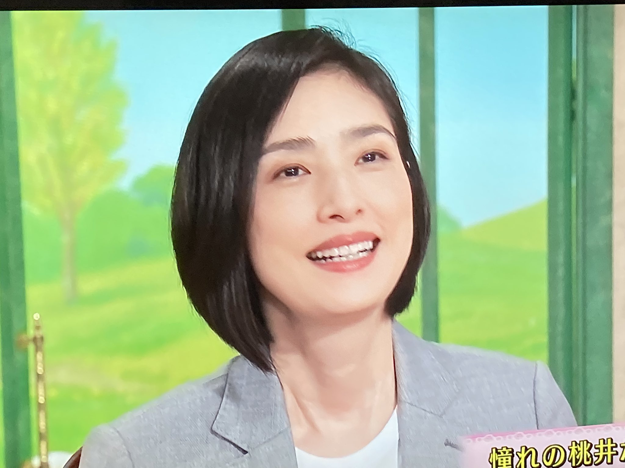 おめかしキツネさん 天海祐希素敵やなあ 黒柳徹子に桃井かおりのモノマネ振られてしっかりやって 徹子にも桃井かおりの モノマネしてくださいよって言ったの最高 T Co 1alonl6kzf Twitter