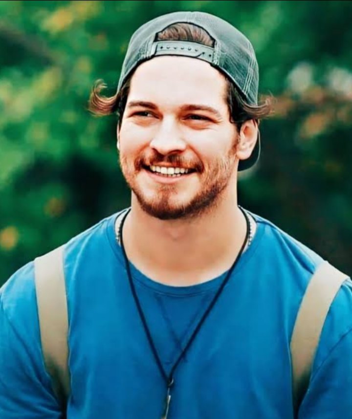 fernwehedt's tweet photo. Her karakteri çok iyi ama Barış'ın yeri bende başka 🥺💗 #delibal #cagatayulusoy https://t.co/hZPg14DUE5