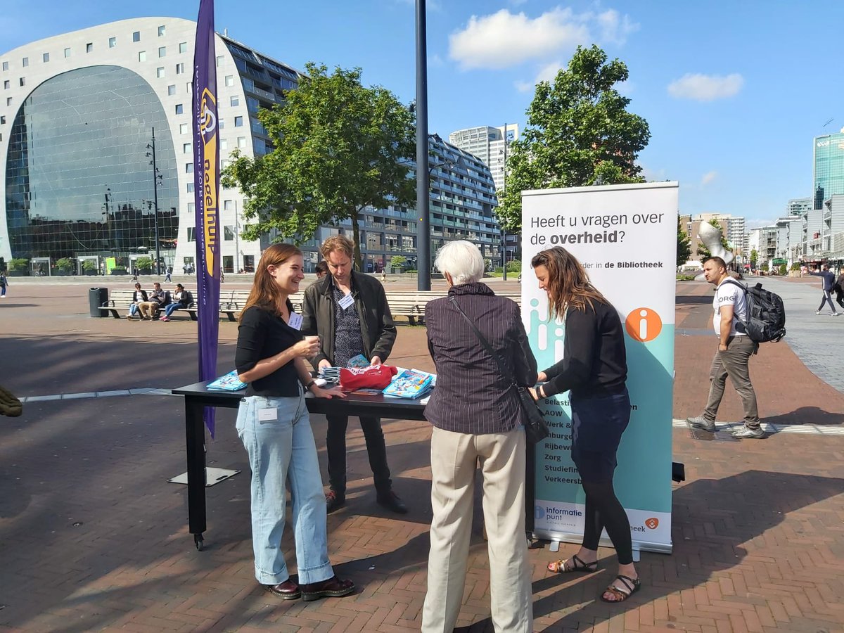 #Regelhulp is vandaag in #Rotterdam bij de @bibliotheek. Samen met het Informatiepunt Digitale Overheid (IDO) zijn we hier vandaag voor de 2e Regelhulp Meet-up. We creëren ontmoetingen en leggen verbindingen met zorgorganisaties en -professionals. Kom je ook koffie drinken?