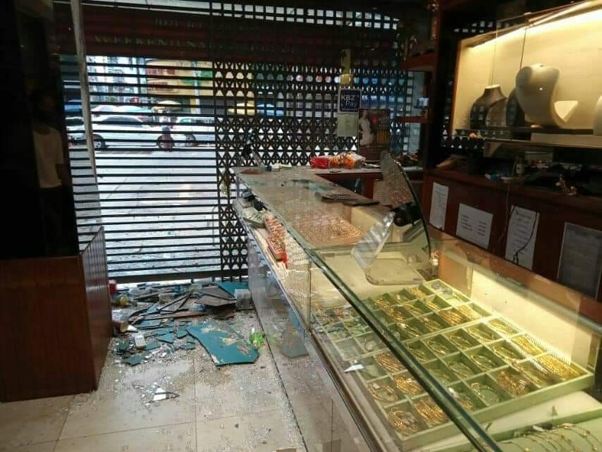 IrrawaddyNews's tweet photo. A bomb exploded Thursday afternoon at a Yangon jewelry shop owned by junta-appointed social welfare minister Daw Thet Thet Khaing. (Photo: CJ)

#WhatsHappeningInMyanmar https://t.co/x96V0dcp8y