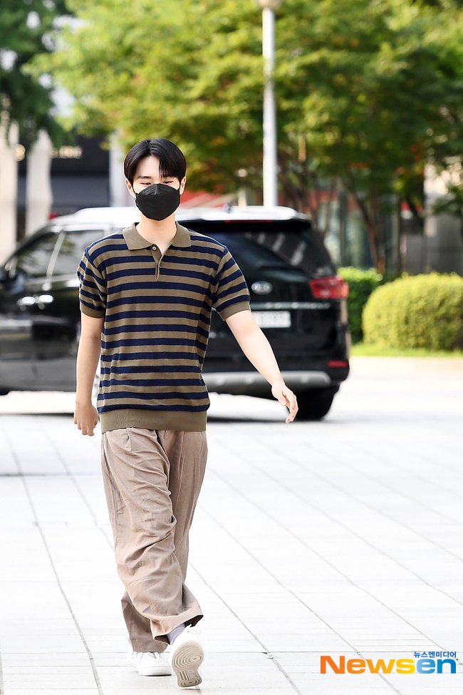 workfordaehwi's tweet photo. [📰] 210708 휘디 for Youngstreet #DAEHWIARTICLES (2)

🔗 https://t.co/bFqJU0IIth
🔗 https://t.co/6izo1fhhaP
🔗 https://t.co/EvBsqFtUCH https://t.co/9DLXQzkJF0