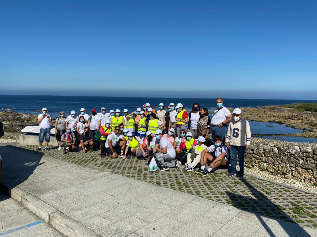 Arrancamos la segunda etapa del <a href="/caminoverde_gal/">Camino Verde Galicia</a> que nos llevará desde Oia hasta Baiona junto a <a href="/hcsanrafaelvigo/">HC San Rafael</a> <a href="/ACEESCAporrino/">ACEESCA</a> <a href="/evdgalicia/">evdgalicia</a>  
<a href="/CentroJuanMaria/">Centro Juan María</a> y <a href="/asdegalgalicia/">Asdegal</a>