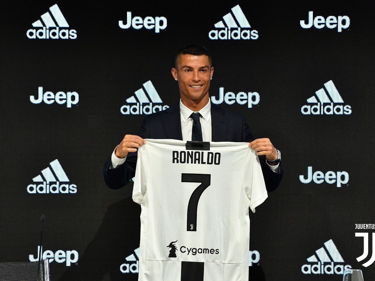 Carvacrack_'s tweet photo. Imagina ser el representante de cualquier jugador aleatorio del Real Madrid y querer negociar un aumento de sueldo después de esto. Sabes que estás jodido https://t.co/fb15Zc5pg5