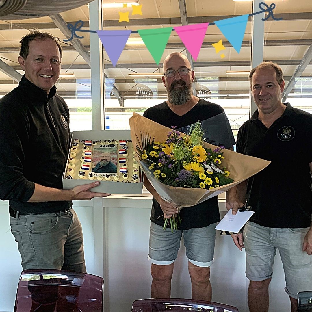Wij vieren deze maand niet één, maar twee keer een 12,5-jarig Jubileum! 🥳 Van Harte Gefeliciteerd Aad 🎈