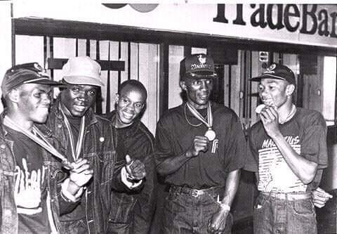 KenyaBoxing's tweet photo. ๐Through Back : Kenyan ring legends
R-L
Duncan Karanja, Peter Bulinga, Fred Munga, Ashira Oure & George Owenge on return from international assignment.
#BoxingKenya https://t.co/VgdTfd1muy
