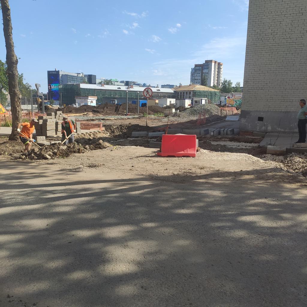 Анатолий С tweet media