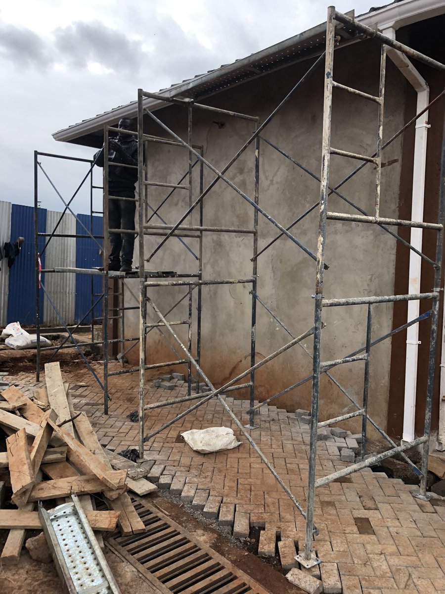 WAINAINA 🎨 tweet media