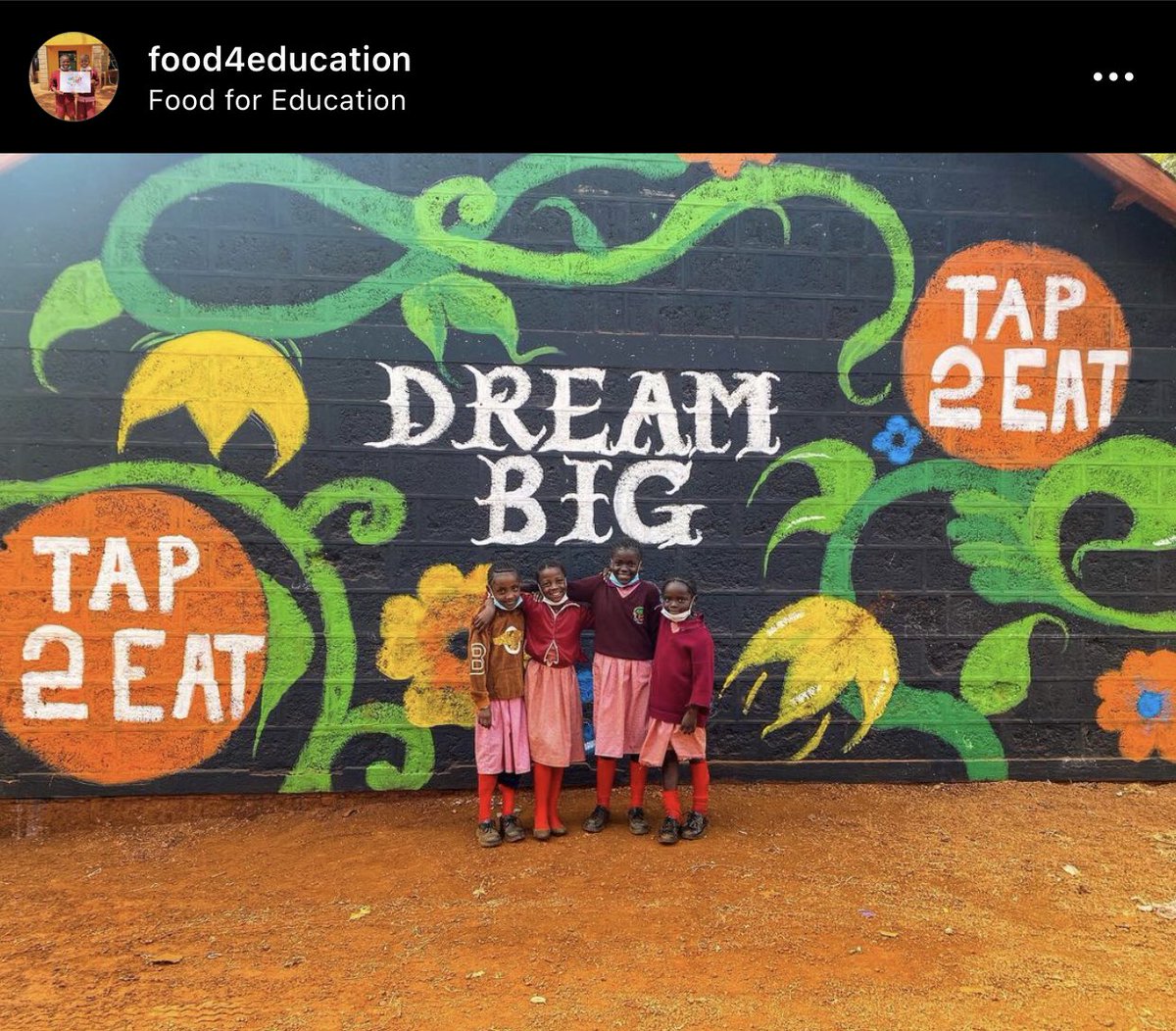 WAINAINA 🎨 tweet media