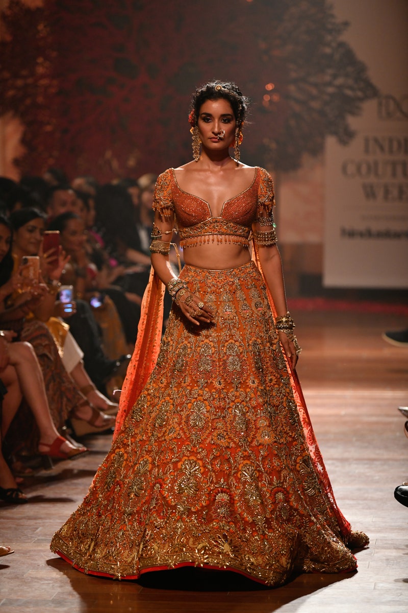DesignIndian's tweet photo. Tarun Tahiliani at India Couture Week 2019 https://t.co/Nj7x0IEz8u