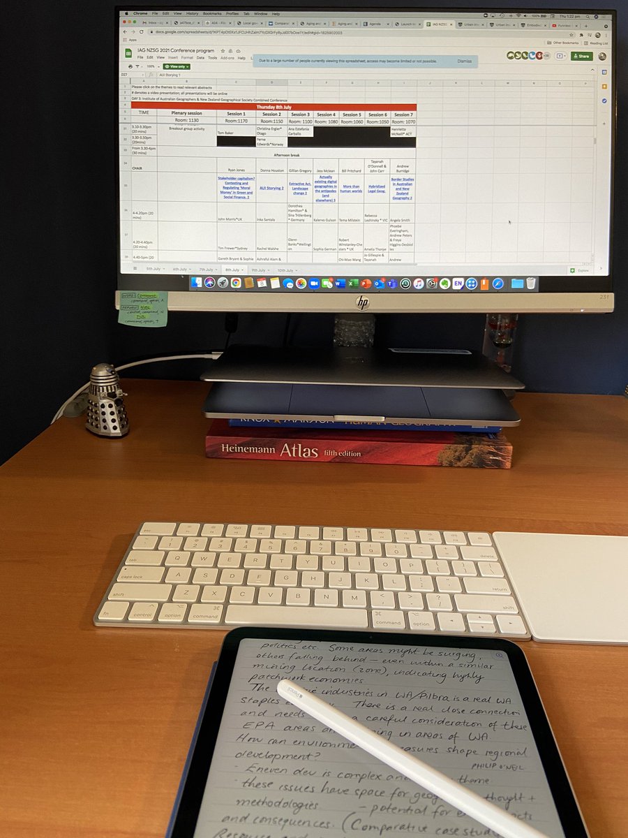 #IAGNZGS2021 my set up. Thoroughly enjoying the conference! Getting to know new people, theory, methods and seeing such passion and love for the wide world of Geography is amazing!