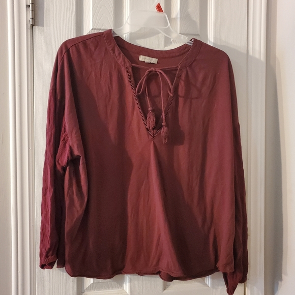 WandaCo87259801's tweet photo. So good I had to share! Check out all the items I'm loving on @Poshmarkapp #poshmark #fashion #style #shopmycloset #underarmour #levis #wonderly: https://t.co/MNeRmIAO7i https://t.co/4wIgSE8bOD
