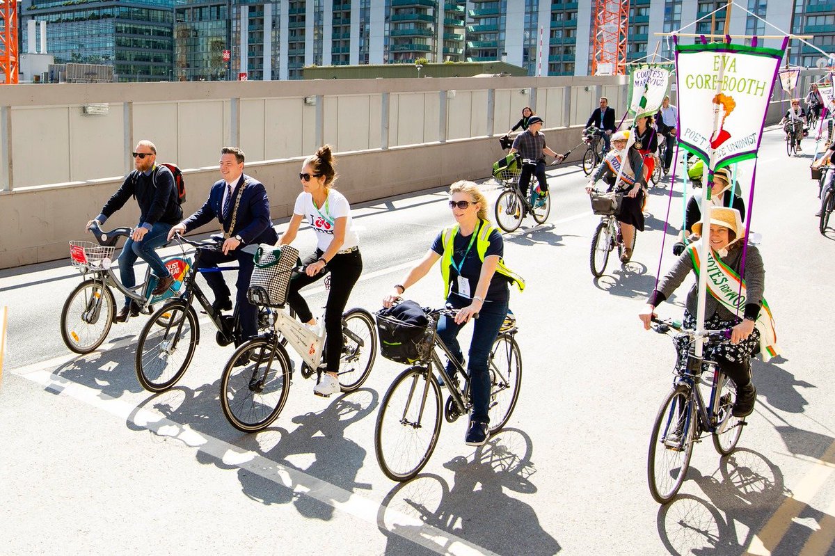 francis_rojo_'s tweet image. "Twenty fucking five to one
Me gambling days are done
I bet on a horse called the Bottle of Smoke
And my horse won" #VC19 ☘️ @VelocitySeries