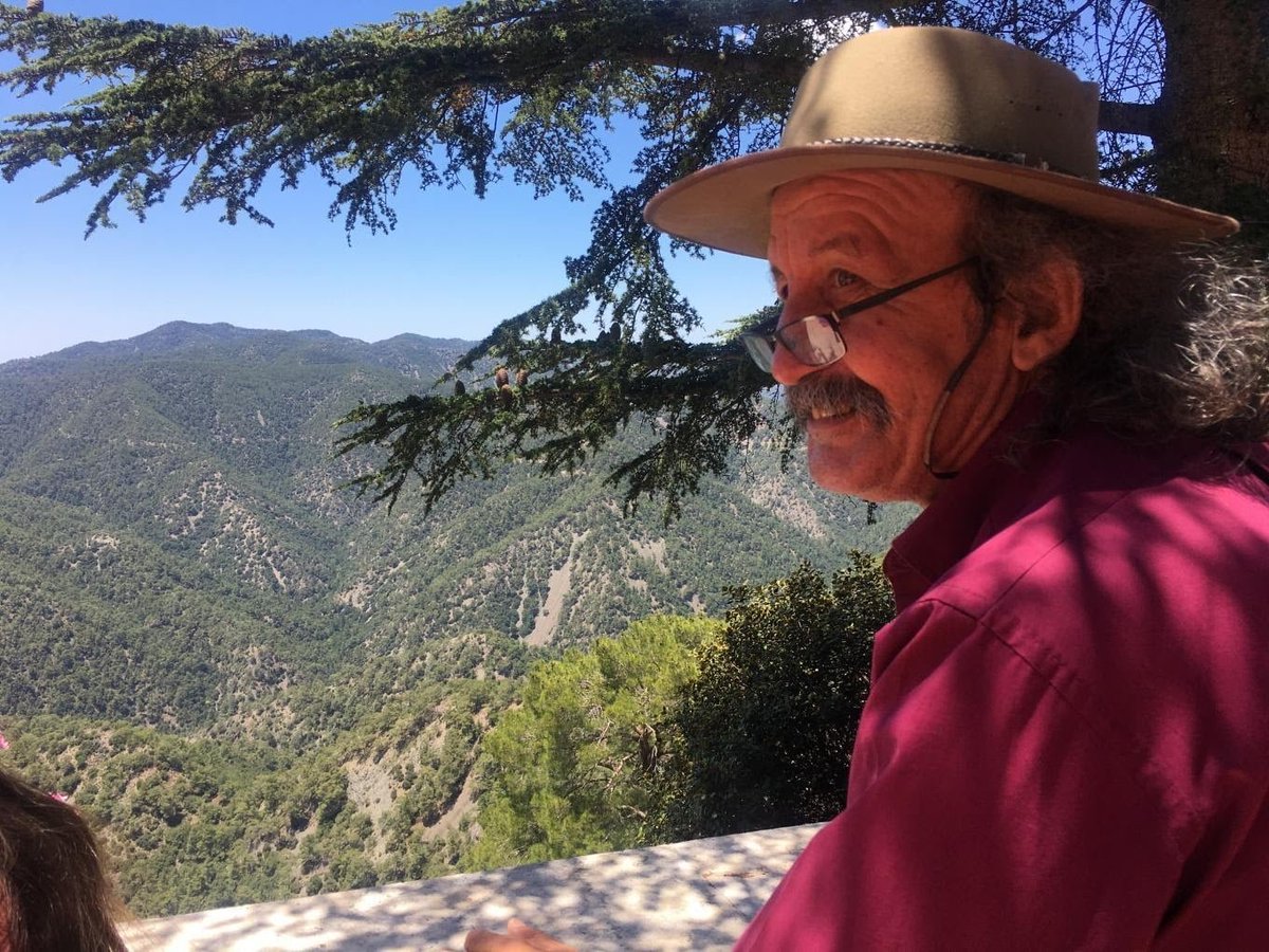In celebration of Professor Toumazou's career at Davidson College, the Department of Classics is hosting a symposium to honor him on Saturday, October 16.
For the full schedule: docs.google.com/document/d/173…
