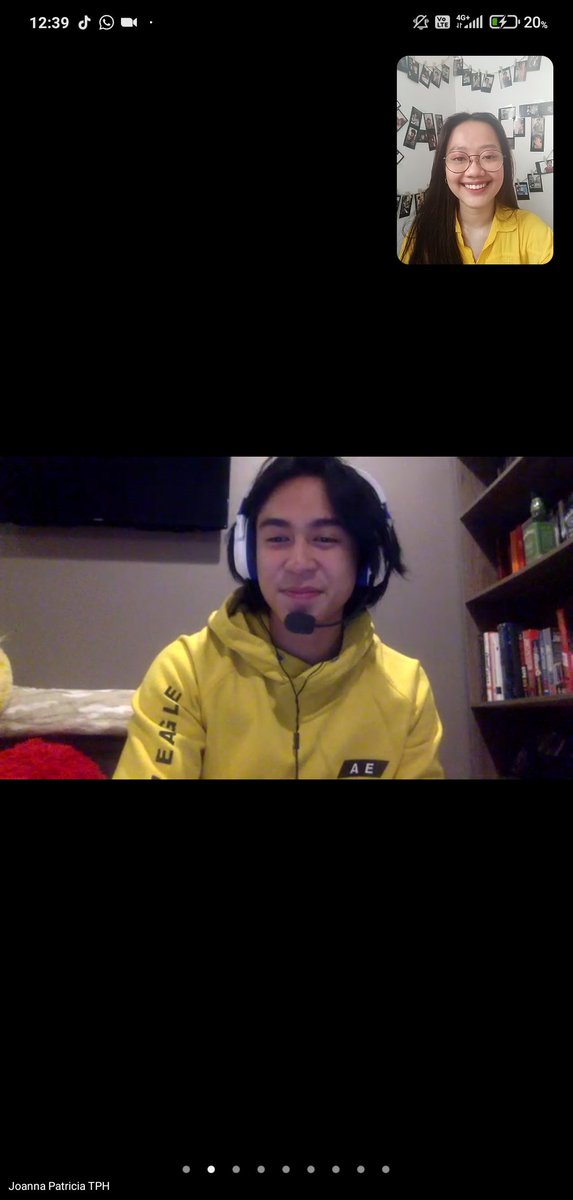 skytorvas's tweet photo. thank you and I love you!! @Torvas1 ❤️🤍💙 https://t.co/0h2Zz5i0Ub