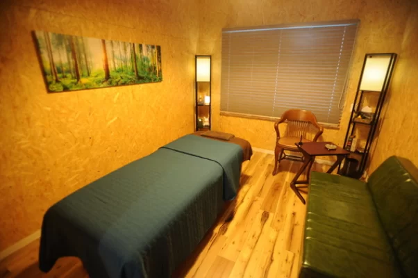 気持ちよくて ついウトウト 神楽坂 頭のマッサージ屋さん 自然の中でリフレッシュしたいけれど忙しくて なんて方にお 21 07 10 神楽坂deかぐらむら編集部