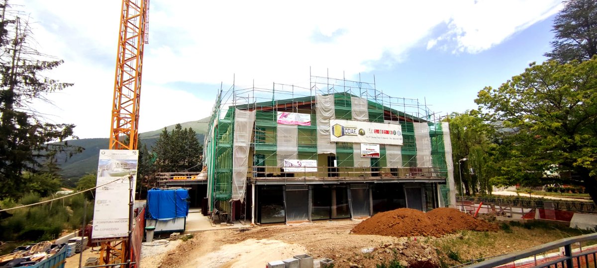 L'albergo "Il Castagneto di Amatrice" è il primo cantiere della #Ricostruzione del #CentroItalia post #Sisma2016 ad applicare i criteri dell’edilizia sostenibile: l'edificio di oltre 2mila mq raggiungerà un risparmio energetico di oltre il 25% e dei consumi idrici di oltre il 30%