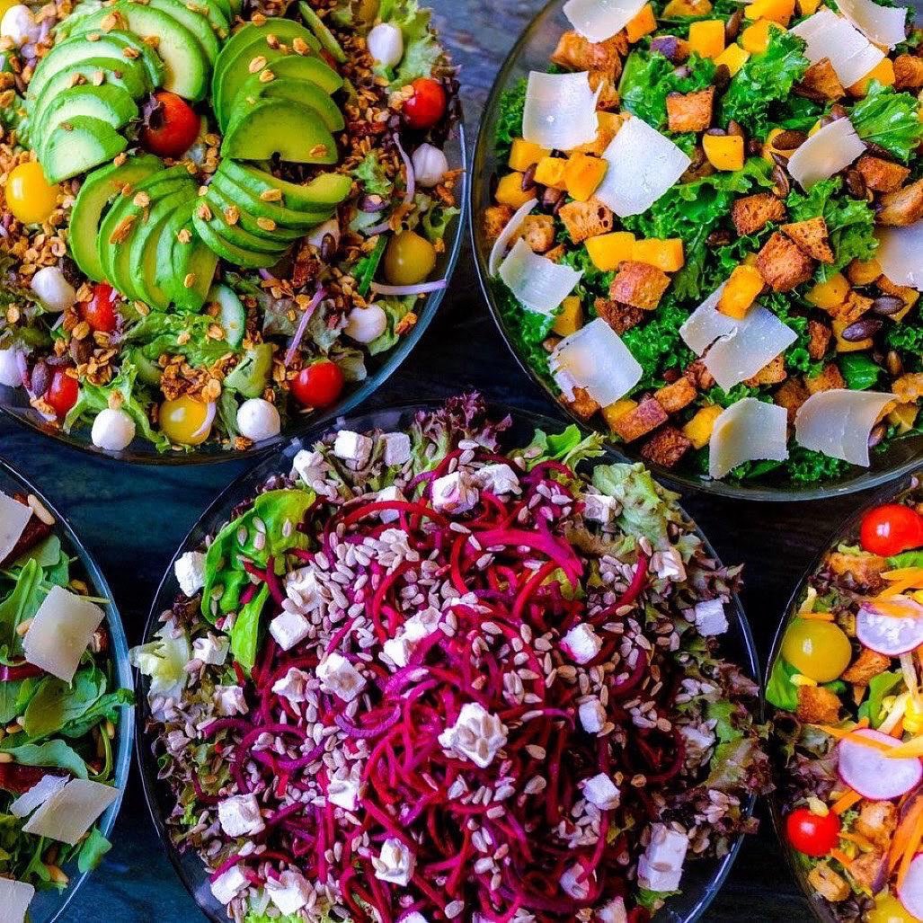 thelocalbeetkwt's tweet photo. تشكيلة كبيرة للسلطات حق جمعاتكم متوفرة للطلب
There are no wrong answers when it comes to THE LOCAL BEET salads
Order yours for your next gathering.
#salad #gatherings #thelocalbeet #kuwait https://t.co/3Pkf4Y88nW