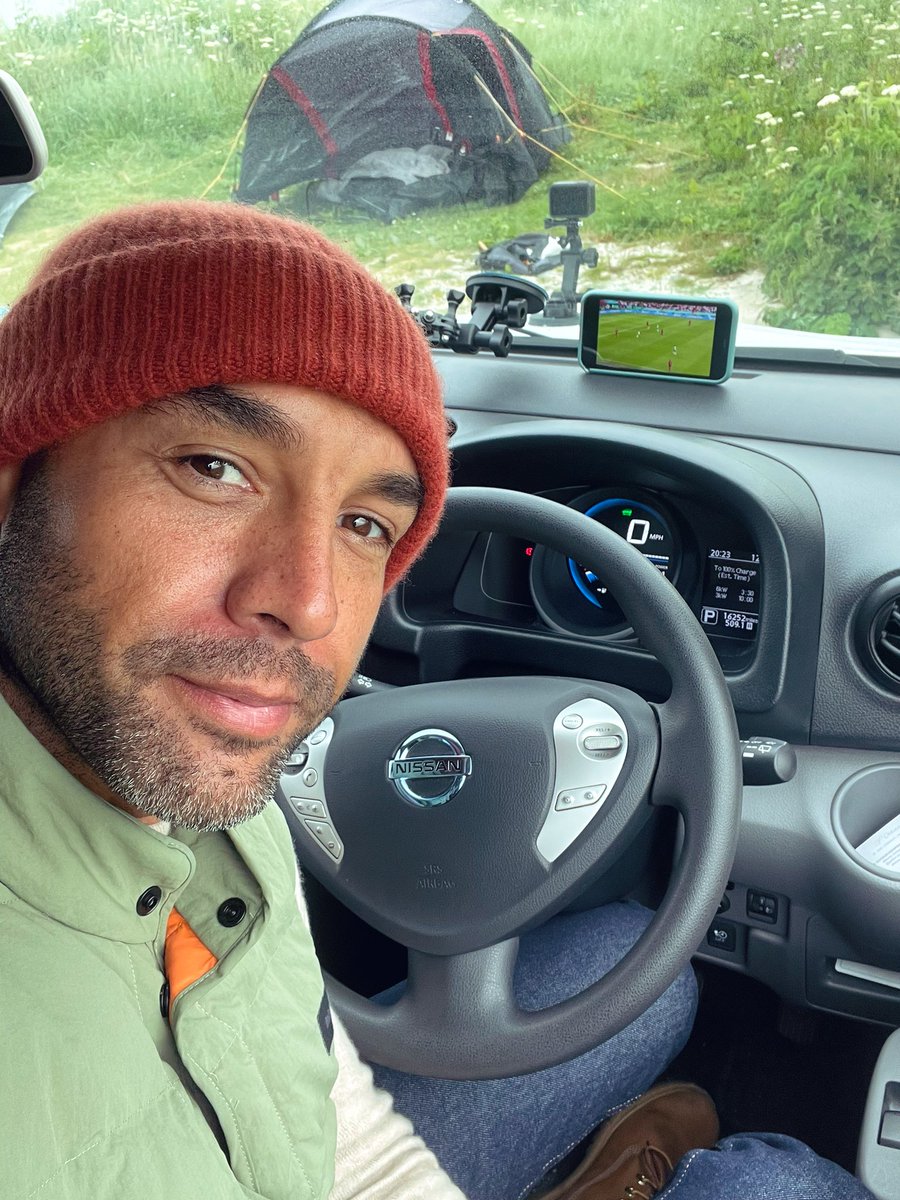 Alex Beresford tweet media