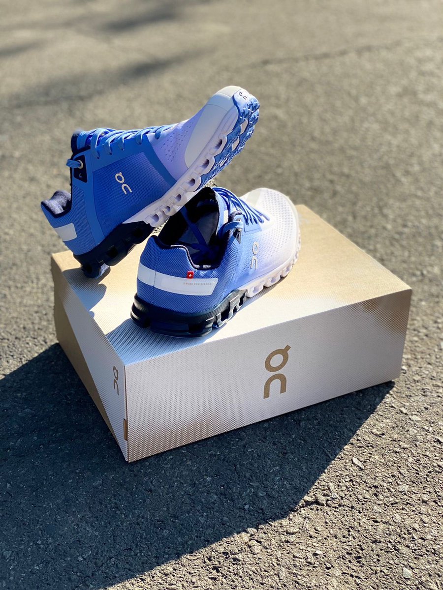 ryanmac23's tweet image. Developed with elite athletes, the third-gen Cloudflow can do it all and is faster than ever. The explosive Speedboard®️It's engineered for high speeds and maximum comfort whether you're crushing a 5K or a half marathon.@TifosiSports .#OnSouthAfrica