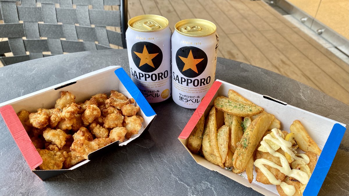 ドミノ・ピザで唯一お酒が飲める台場店、 テラス席で夏限定のひとくち