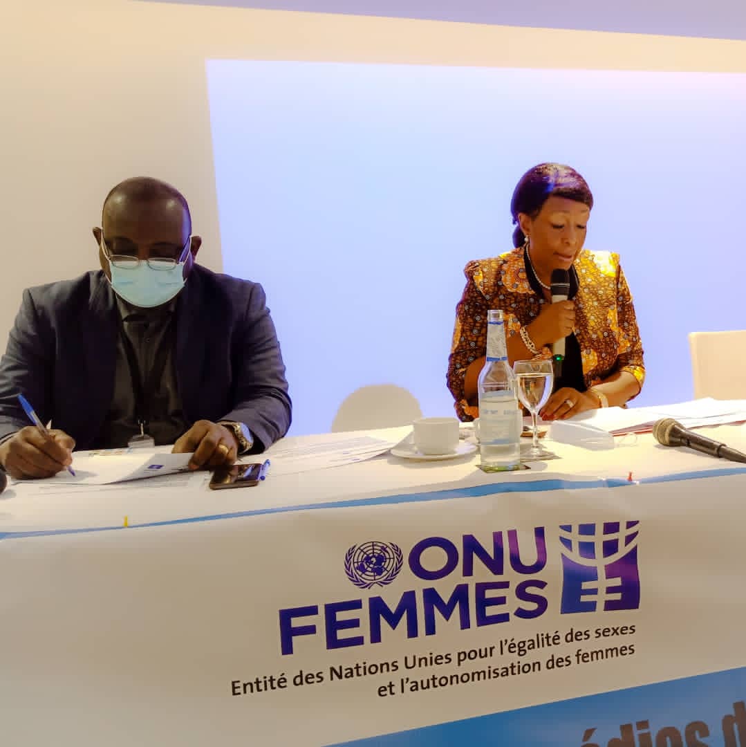AeNC_rdc's tweet photo. La dextérité dont @IfokuMarijo a tjrs fait preuve lorsqu'elle est à la baguette pour l'effectivité de la parité H-F dans notre société la propulse au cœur des échanges. Elle était l'invitée de @ONUFemmesRDC ce mercredi 7 Jullet au Pullman pour parler du leadership féminin. https://t.co/ScI9PhET5x