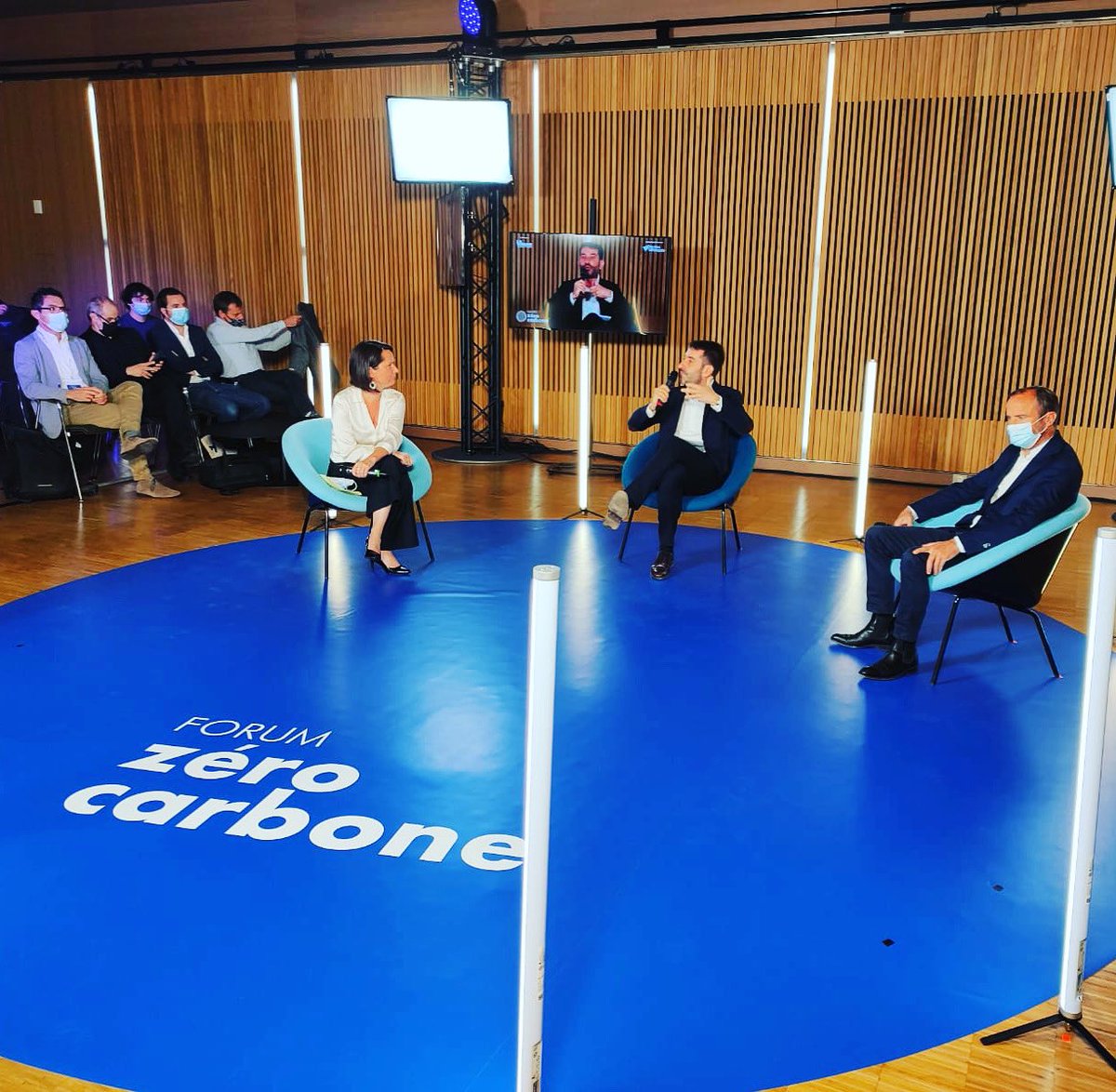 iborrasophie1's tweet photo. Merci à @NantesMetropole et à sa présidente @Johanna_Rolland pour son accueil lors de l’ouverture du #ForumZeroCarbone Merci également à la #TeamPartenaire impliquée sur les questions de #transitionenergetique ici à #Nantes #Ensemble https://t.co/rkHpONW8Zq