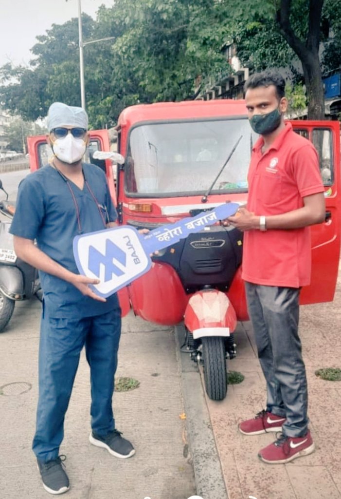 drramsss's tweet photo. Jb mai 12th me tha 2014 me tb, mere ko parents ne bola tha, science to liya hai bus ab usme pass hi hoke dikha, 
Aaj 8/7/2021,me Maine ye 2 bajaj maxima, kharid liye, aur ek company me kam per laga bhi liye. 
Aur ye sab mere parents ko pata bhi nahi hai 
Because I trust my self https://t.co/i6CLx5ZCCu