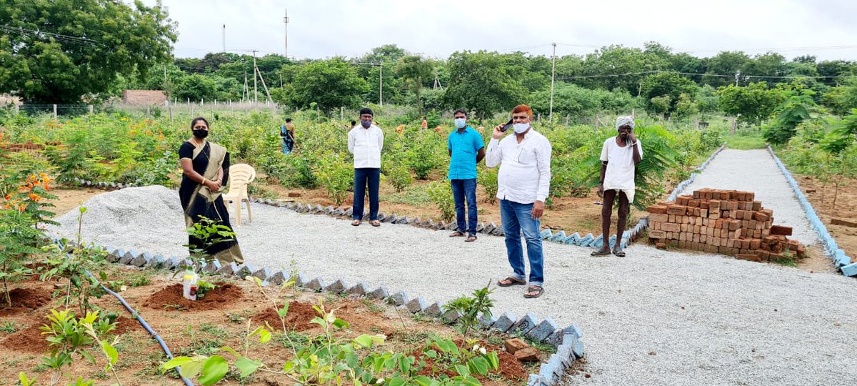AliabadGp's tweet photo. As a part of #PallePragathi Today Sri Chatru Naik Sir, Mandal Special Officer visited @AliabadGp participated in various activities taken up under Prestigious Program #PallePragathi and inspected Health camp arrangements, #PallePrakrutiVanam , OHSR Tanks&amp; Open space cleaning https://t.co/Kwu6z1YWFV