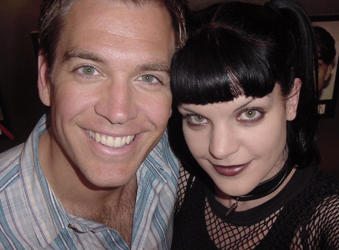 PauleyP's tweet photo. All my love and everything I’ve got to my beloved brother @M_Weatherly on his birthday today. Forever Family. Forever my beloved brother. #HappyBirthdayMichaelWeatherly LOVE YOU! https://t.co/JmZT6XWxAW