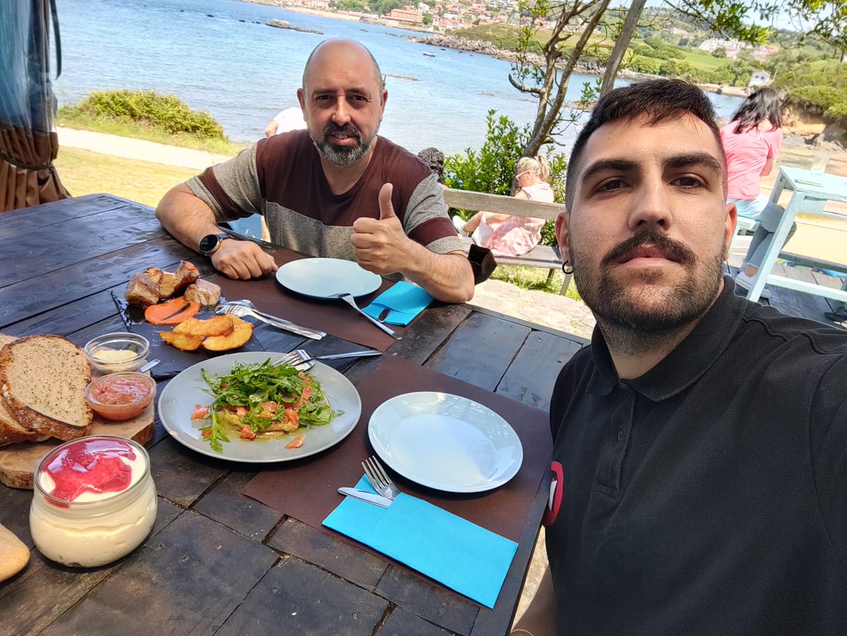 ¡Qué bien se come en Aramar Playa! 😋
y menudo entorno que le rodea... 🏖

Os recomendamos la visita. 👌
¡Seguro que os sorprenderá! 

#Mengarecomendación ✅