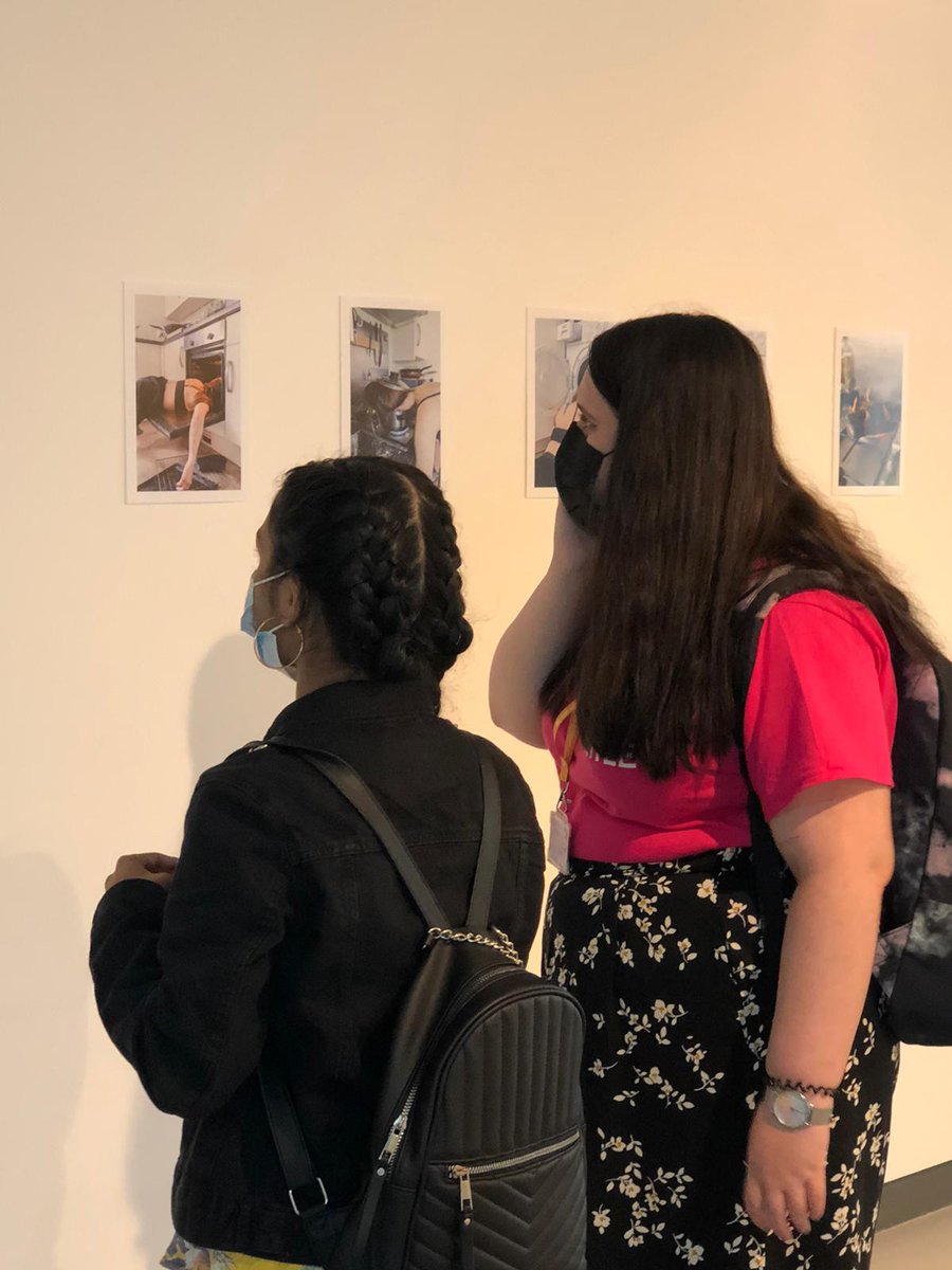 DMUEngagement's tweet photo. It was great having all of the hard working, engaged Year 12 students who attended #DMUAspire last week at @dmuleicester! Here is some of them visiting the amazing work of current DMU students displayed at the Art and Design Degree Show.
#TBT #DMULocal #DMU #Aspire #artdesign https://t.co/yMOqknnvs0