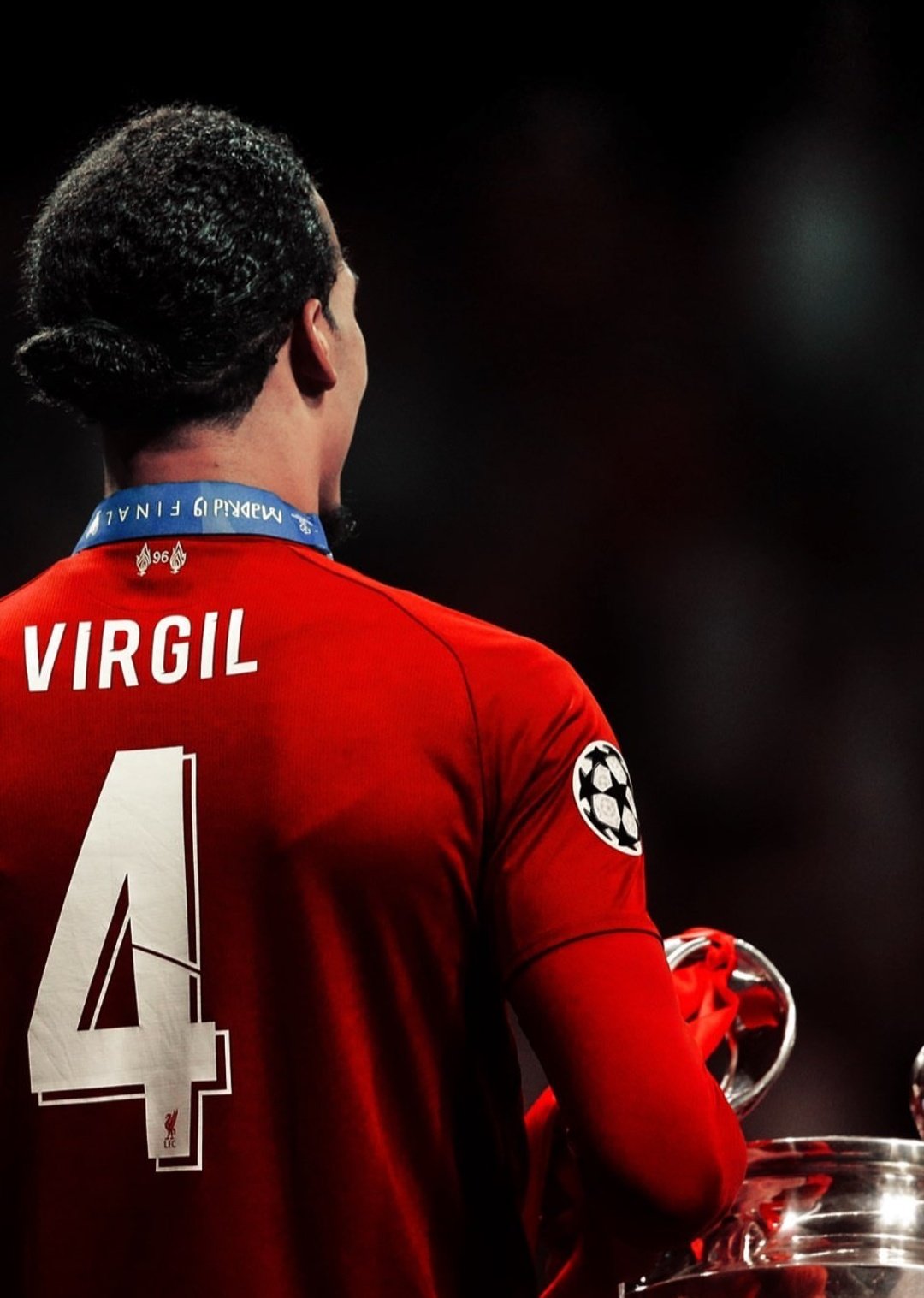 Happy birthday to the greatest defender of all time, Virgil Van Dijk  