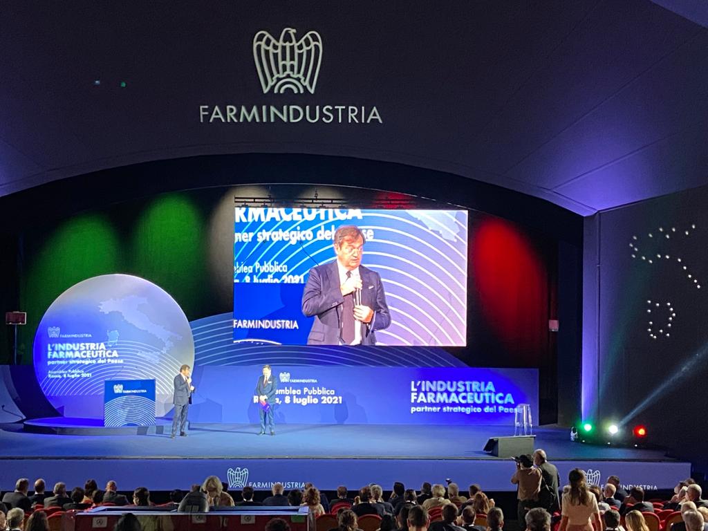 “L’industria farmaceutica non è solo ricerca, produzione e distribuzione ma anche sviluppo e co-creazione, in partenariato con le istituzioni, di nuovi processi e servizi dedicati alla salute pubblica e alla personalizzazione delle cure” <a href="/massimoscaccab1/">Max Scaccabarozzi</a>  <a href="/FarmindustriaTW/">Farmindustria</a>