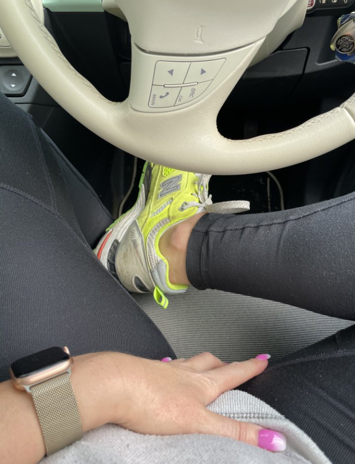 ♥️ Miss_Taffy ♥️ on Twitter: "Can you lend me a hand whilst driving? 😈🥵