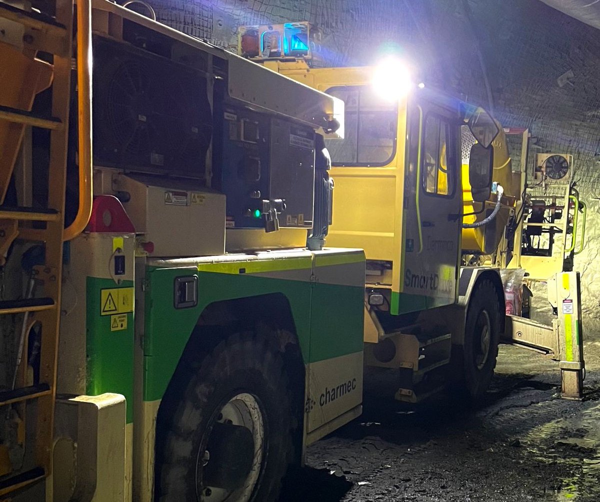 im_mining's tweet photo. Contractor @BarmincoCorp & miner @IGO_Difference report a successful trial of @NormetGroup’s #SmartDrive #MC605VE #Charmec #BEV #emulsioncharging machine at Nova #nickel-#copper-#cobalt mine in WA. Feedback includes consistent & smooth tramming on declines https://t.co/pN7TI2IV1f https://t.co/Bx4jr5k863