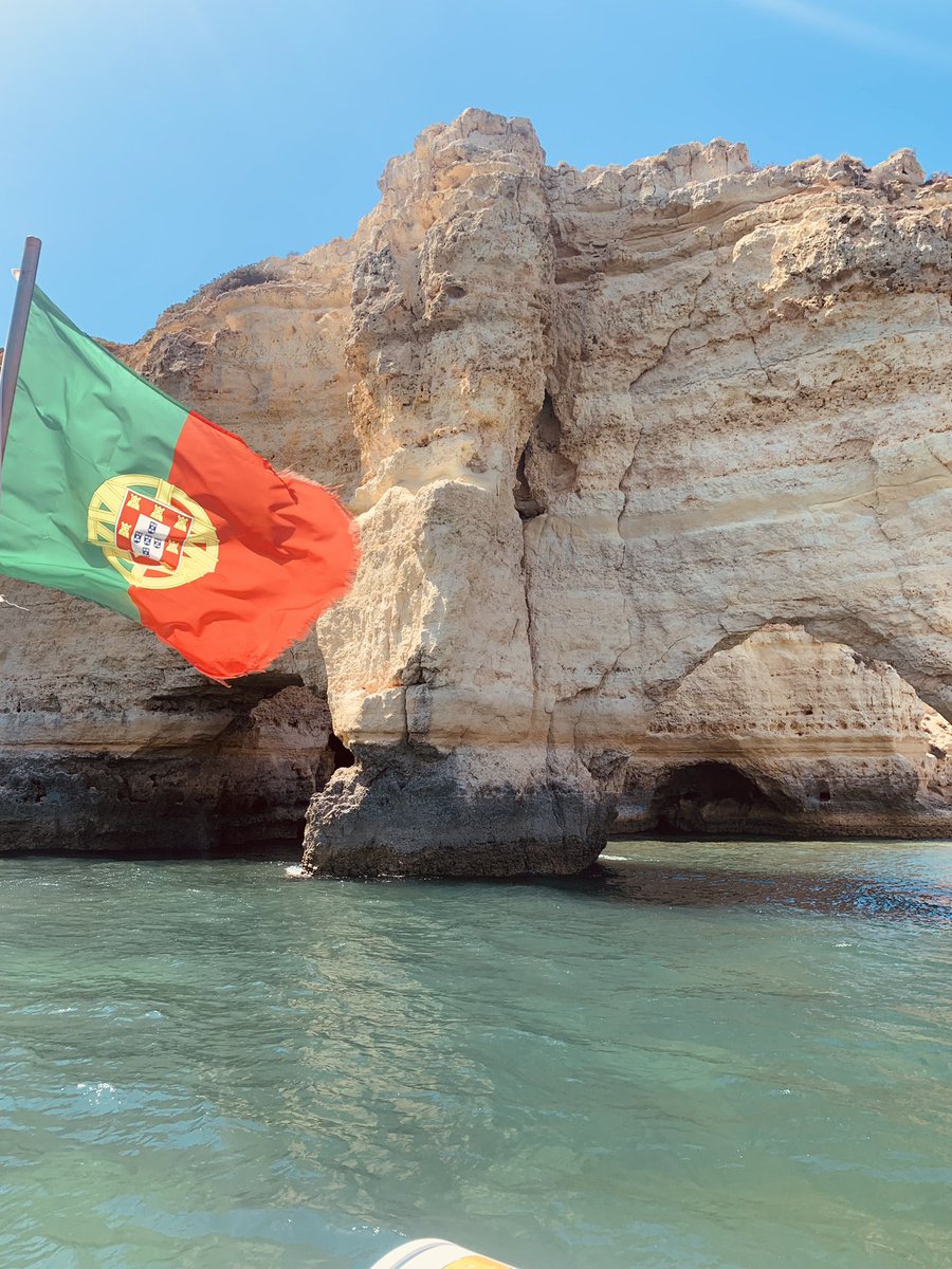 oviosu's tweet photo. Here I am in Portugal - the vacation @British_Airways almost made me miss 😎
Thankfully, BA is refunding me 100%. Just was an annoying process...
#vacation #refreshtime https://t.co/oVulcVzT03
