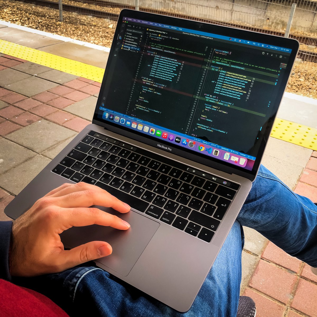 CodingForWeb's tweet image. Tip about how to succeed
😎 Use your work as a platform where you can get new knowledge and practice. Always try to improve your own accomplishments. Don't be satisfied that the job is done - try to make it even better.
#tips #webdeveloper #programmer