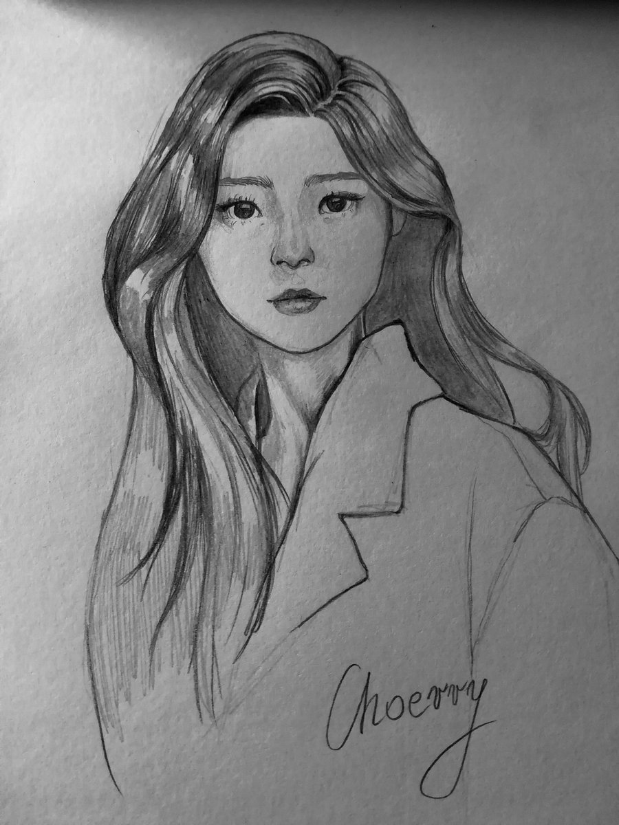 1novart's tweet photo. 210708
quick pencil sketch 
#LOONA #loonafanart #choerry https://t.co/OzsjkUs7kp