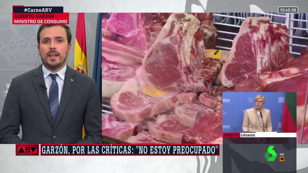DebatAlRojoVivo's tweet photo. 🔴 Garzón: "Hay un documento de España 2050 que apunta ya en la reducción de la #CarneARV" ➡  https://t.co/XvGSMyOvDX https://t.co/b2uJLUioXH