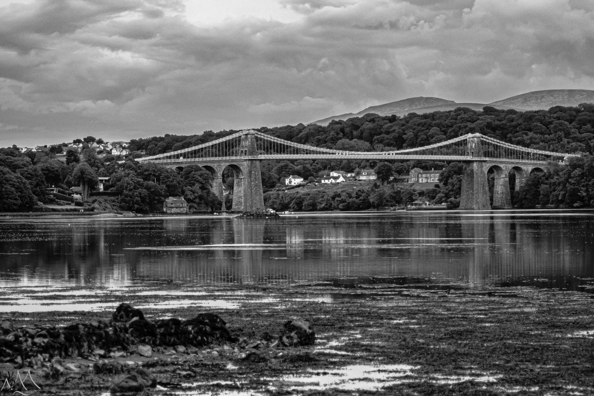 A collection of black and white images of Menai Bridge on my photography page. A day out with @JTWAviationImag @mike196013 @SpotterPD @SpotterjoD @ItsYourWales @staynorthwales @visitwales