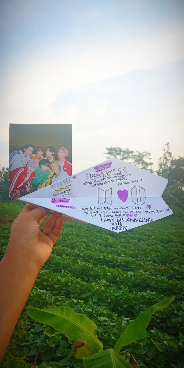 bigyubtxz's tweet photo. Thank you BTS for the happiness you have given us ARMYs💜. I hope BTS and ARMY are always happy. No matter what, ARMY will always support you!!, and I PURPLE YOU!!💜💜

#ArmyFlyWithBTS #BTS #BTSARMY https://t.co/oauDCGmKaT