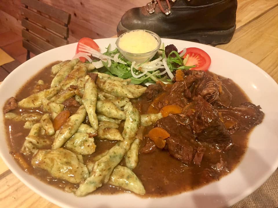 explorenca's tweet photo. Faites une halte culinaire dans l’un des 3 nouveaux établissements labellisés #CuisineNissarde du haut-pays Métropolitain: le Pous Café à #Rimplas, Le Refuge de la Gordolasque à #Belvédère & Les Halles du Mercantour à #SaintMartindeVésubie🍽
Félicitations & bienvenue parmi nous ! https://t.co/Fta5q5RLOI