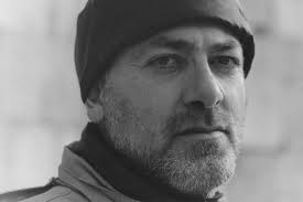 #libro <a href="/libribompiani/">Bompiani</a> #letteraachinoncera <a href="/francoarminio/">Franco Arminio</a>: I terremoti sono anche una vicenda umana. Le persone muoiono perché le case sono fatte male o i soccorsi arrivano in ritardo. Purtroppo non apprendiamo niente dalle nostre sciagure e questo è un po’ il filo rosso del libro