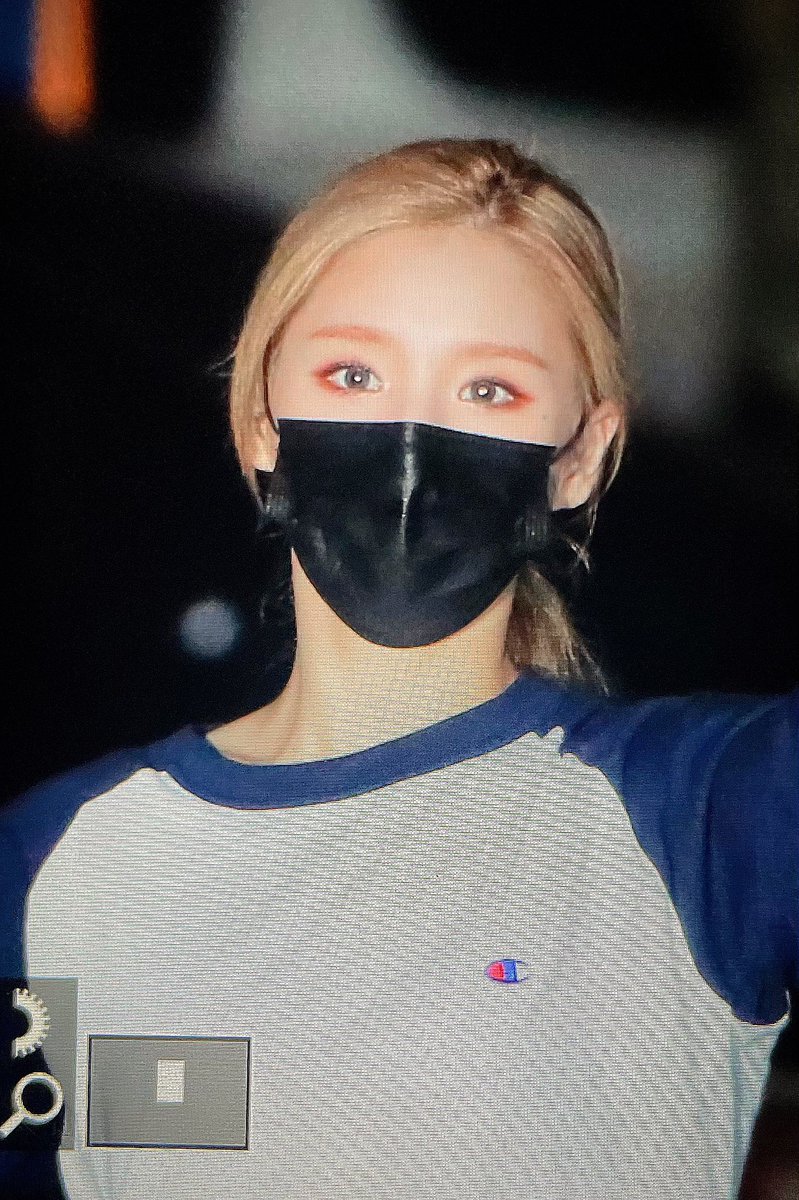 thelastdayhj's tweet photo. 210708 #이달의소녀 #LOONA #희진 #HeeJin https://t.co/HrtxuXT7th